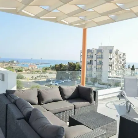 Orange Luxury Вилла Протарас